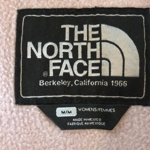 Women’s North Face fleece jacket - Picture 2 of 4